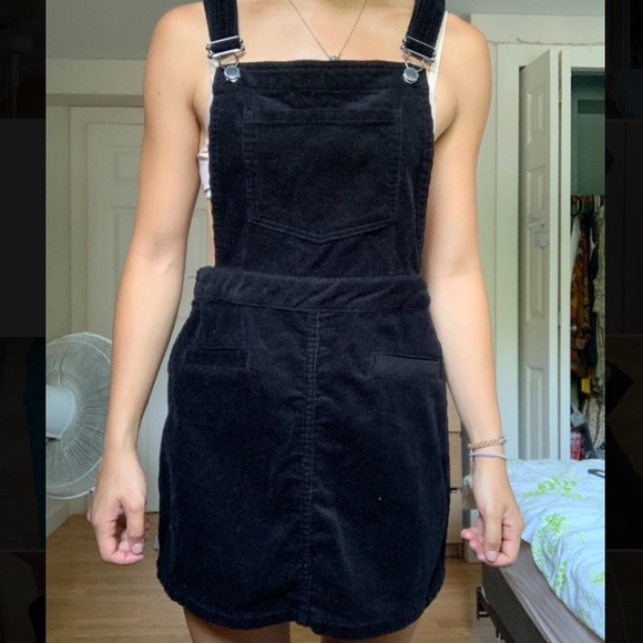 Black corduroy overalls (skirt) - Picture 4 of 4